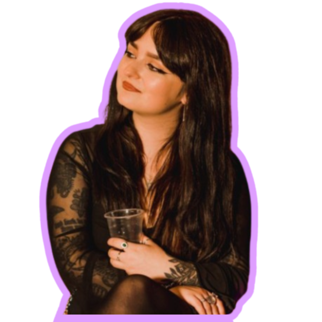 Annie-Mai's Headshot